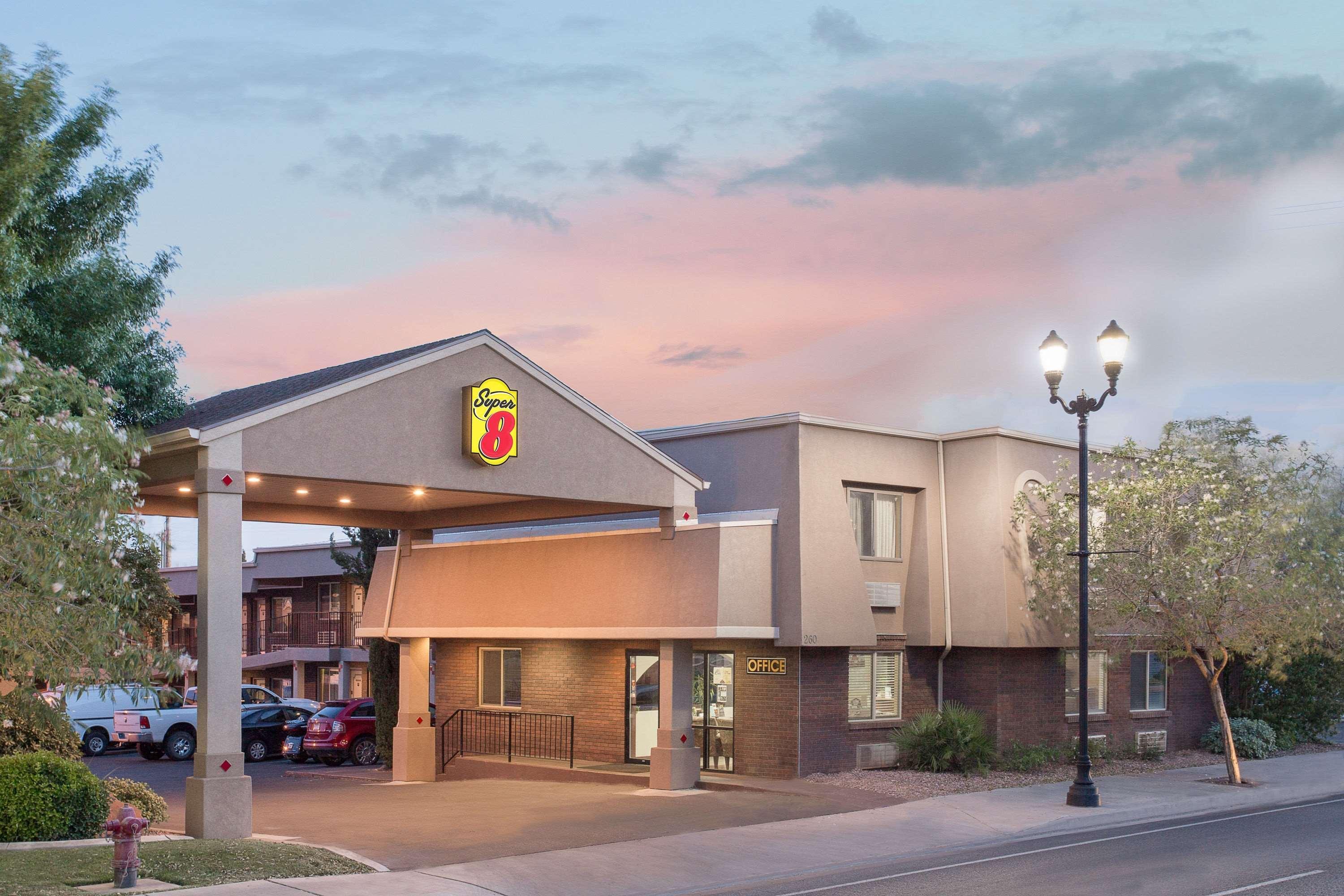 Super 8 By Wyndham St. George Ut Motel Buitenkant foto